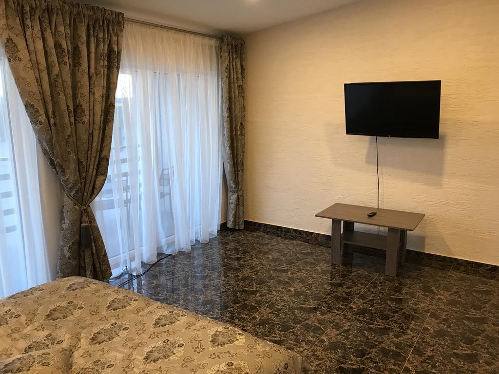 Arka Hotell Mažeikiai Eksteriør bilde