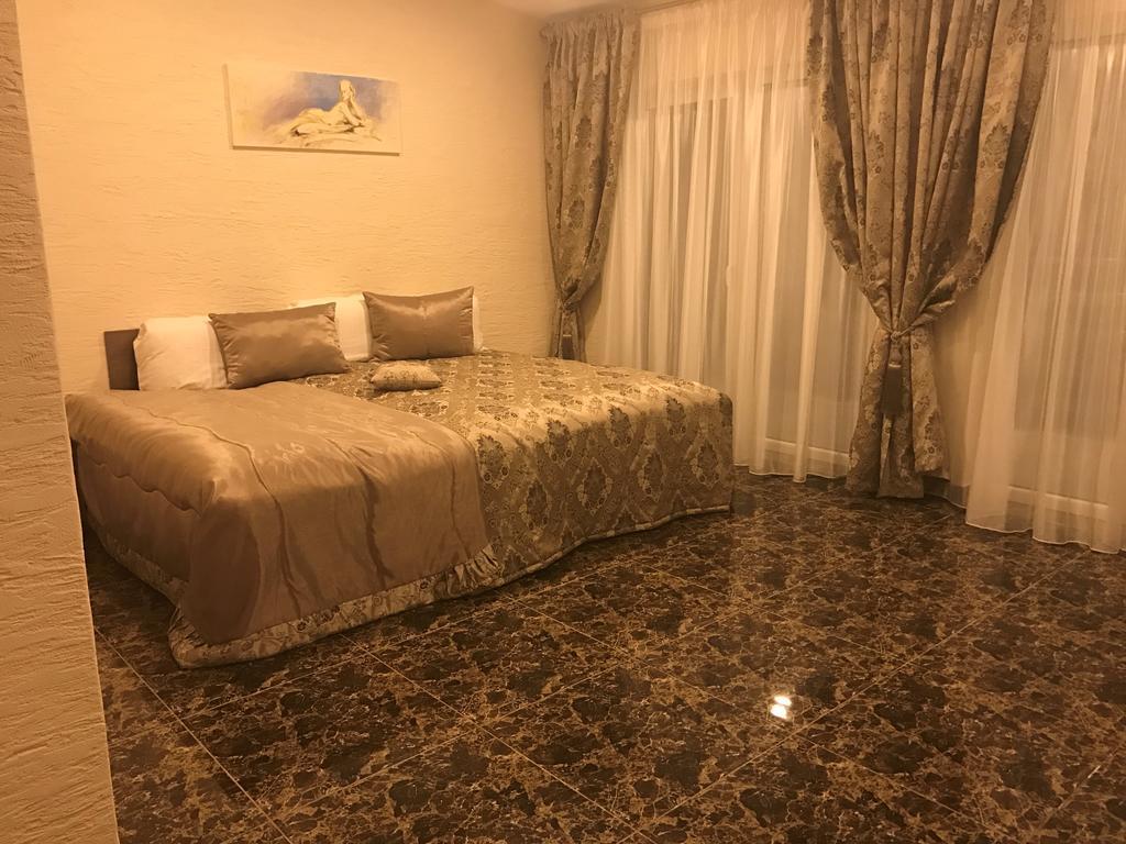 Arka Hotell Mažeikiai Eksteriør bilde