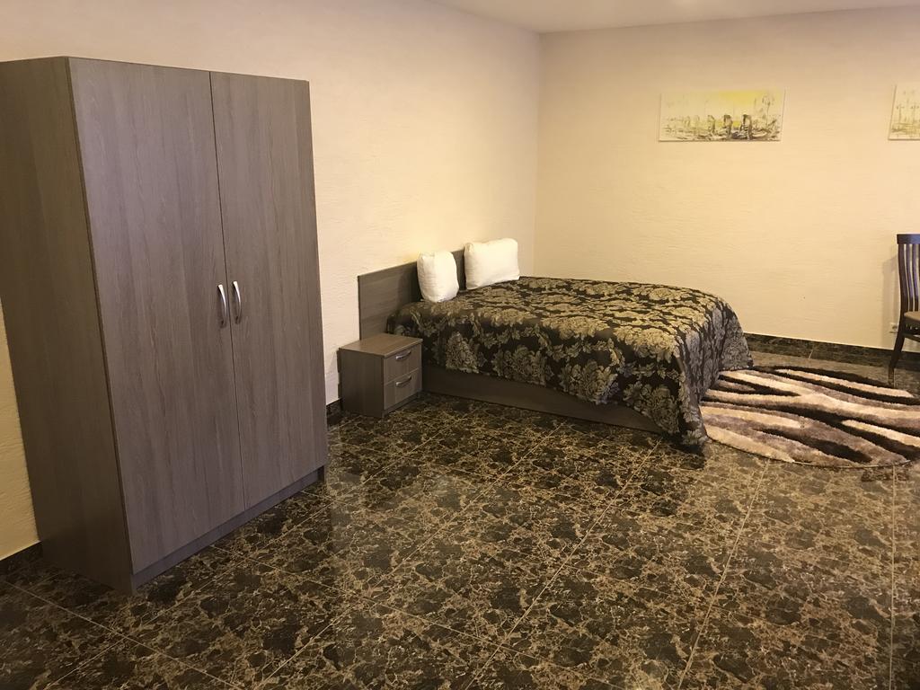 Arka Hotell Mažeikiai Eksteriør bilde