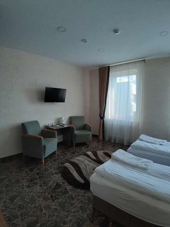 Arka Hotell Mažeikiai Eksteriør bilde